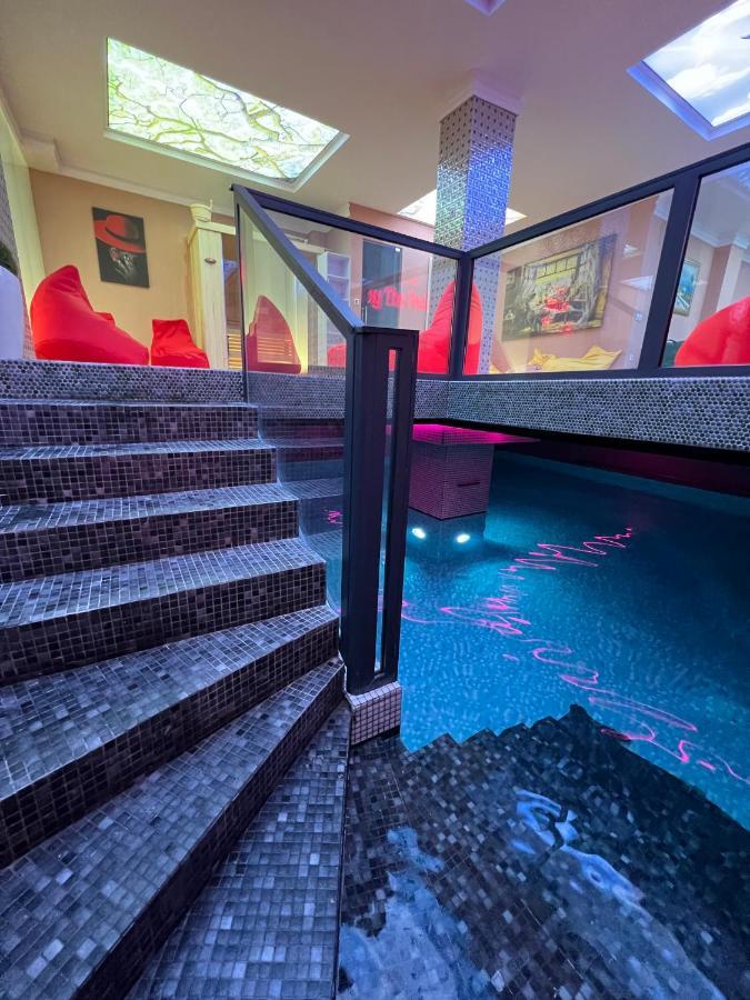 Hotel Sara & Spa Приштина Экстерьер фото